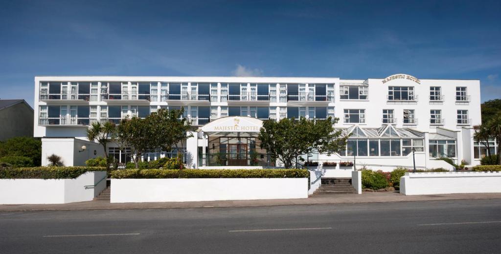 טראמור Majestic Hotel מראה חיצוני תמונה